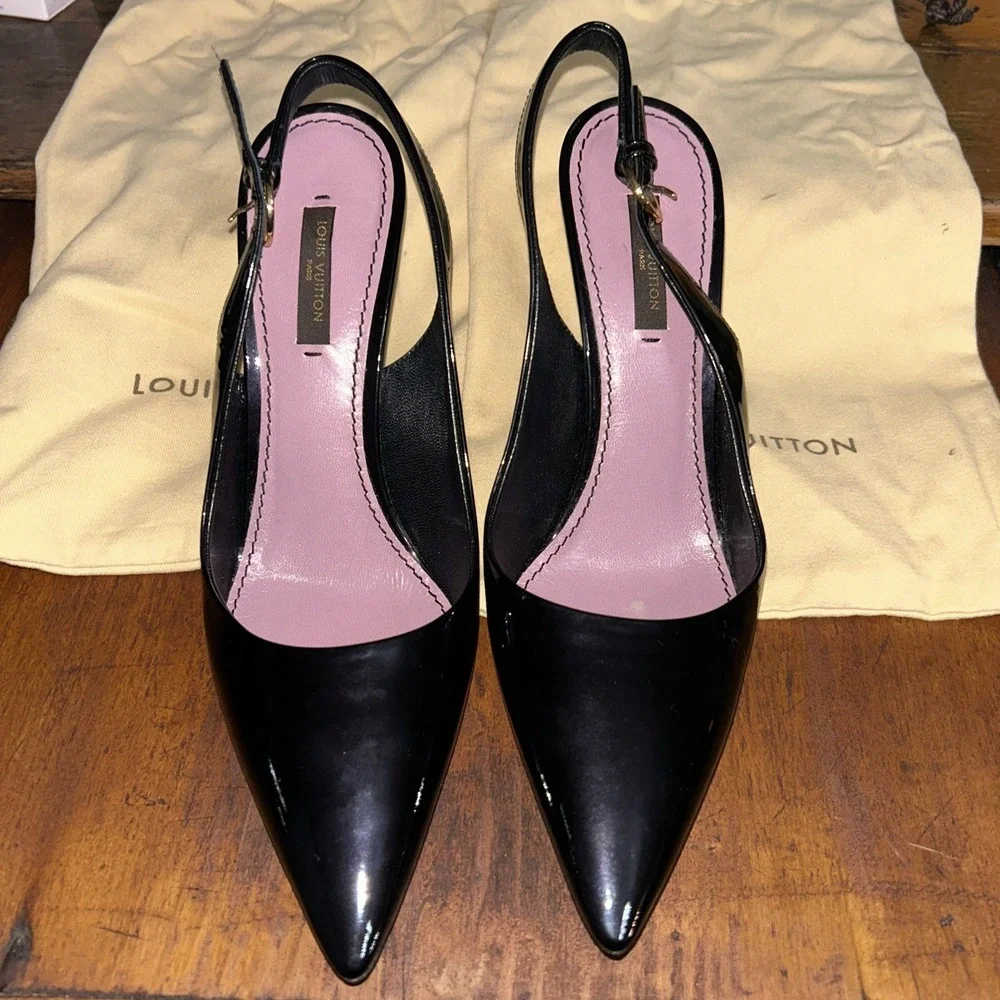 Louis Vuitton Patent Leather Slingback Pumps Women's Size: 38/8 With Dust‎ Bags